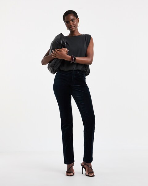 New In - Velvet Slim Leg Jeans