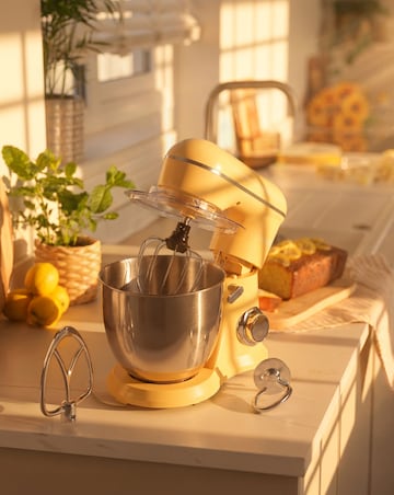 Salter British Bakes Stand Mixer- Yellow