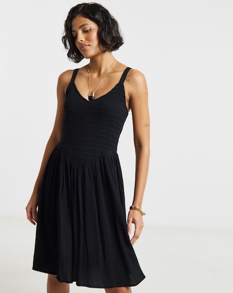Black Crinkle Waist Detail Skater Dress