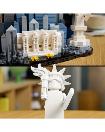 LEGO Architecture New York City The Big Apple 21066