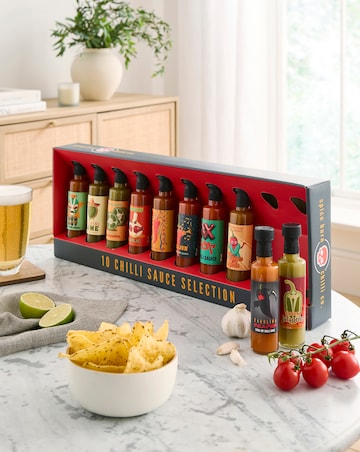 10 Chilli Sauce Selection