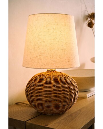 ValueLights Henrietta Natural Wicker Base Table Lamp
