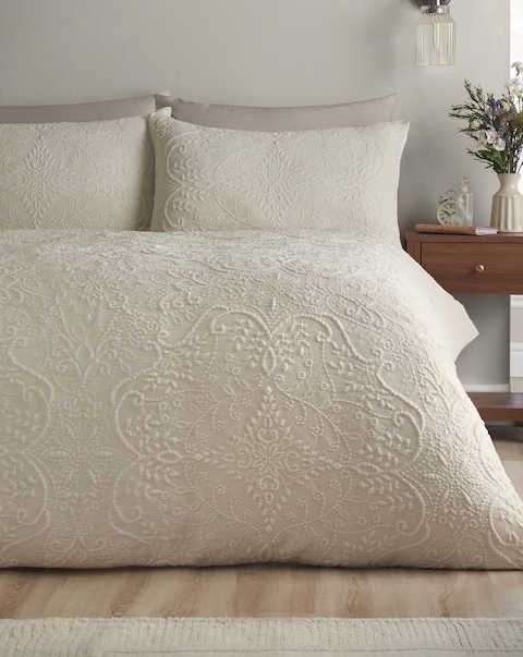Catherine Lansfield Amelia Jacquard Duvet Cover Set