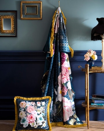 Laurence Llewelyn-Bowen Bouquet List Throw