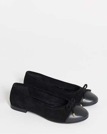 Vine Classic Toe Cap Leather Ballerina Shoes - Wide Fit (E)