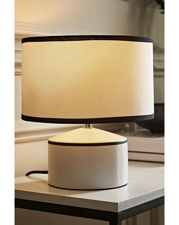 ValueLights Julia Ceramic Trim Table Light