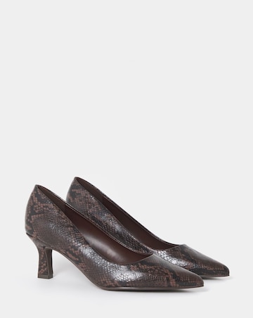 Heavenly Soles Kirsten Pointed Toe Court Shoes - Extra Wide Fit (EEE)