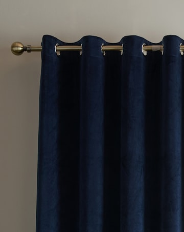 Catherine Lansfield Super Thermal Blackout Matt Velour Curtains