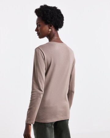 Black, White, Chocolate, Mocha, Blush 5 Pack Crew Neck Long Sleeve T-Shirt