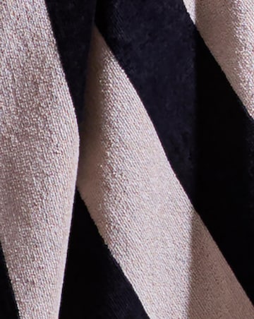 Laurence Llewelyn-Bowen Festivo Stripe Towel
