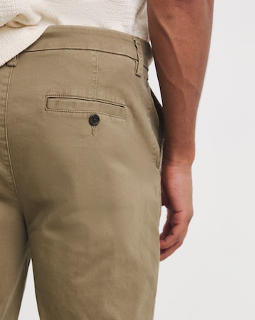 Straight Fit Chino