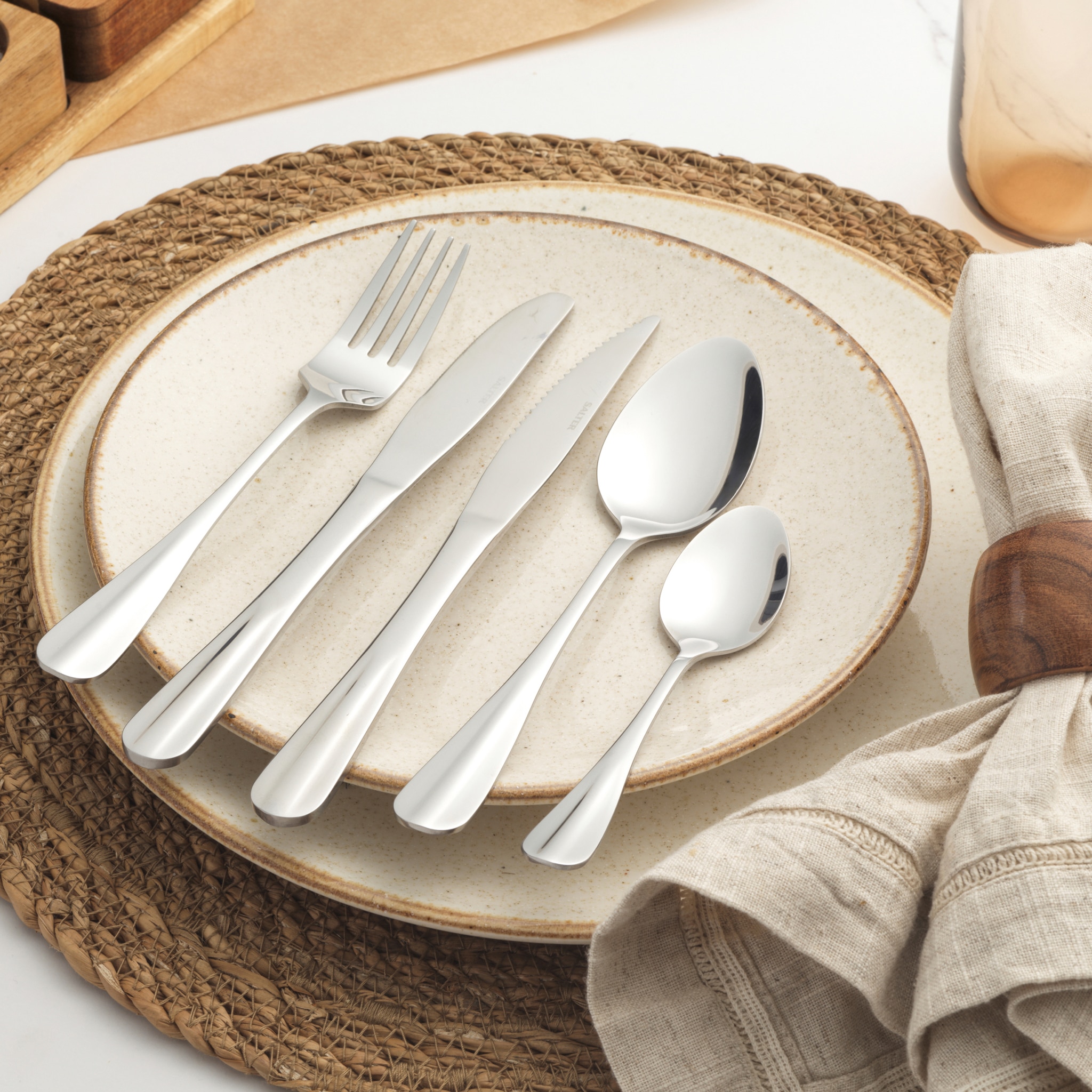cutlery placed on plate 