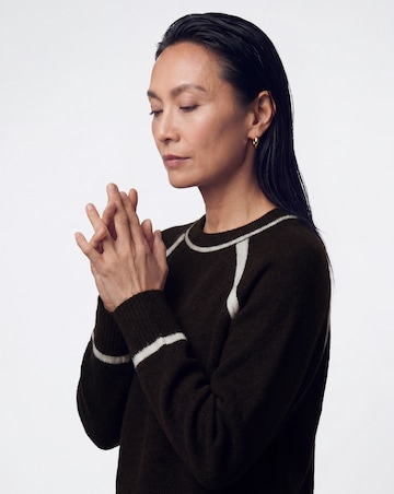 Contrast Crew Neck Knitted Jumper