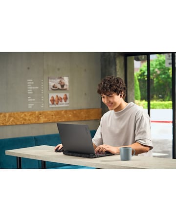 ASUS TUF Gaming Laptop - 16in NVIDIA GeForce RTX 5060 AMD Ryzen 7 16GB 1TB 165Hz