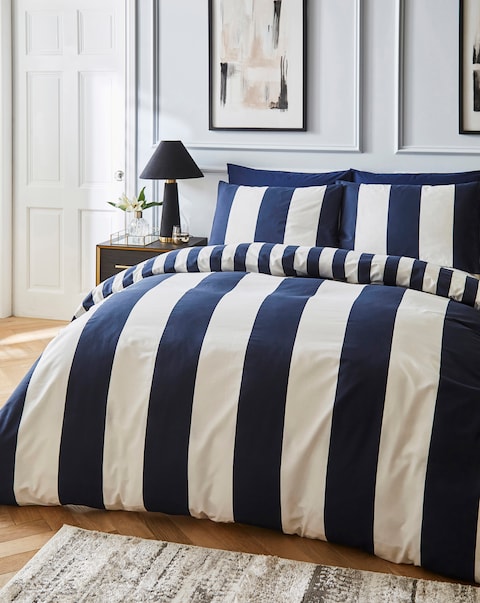 Bold Stripe Reversible Cotton Blend Duvet Cover Set
