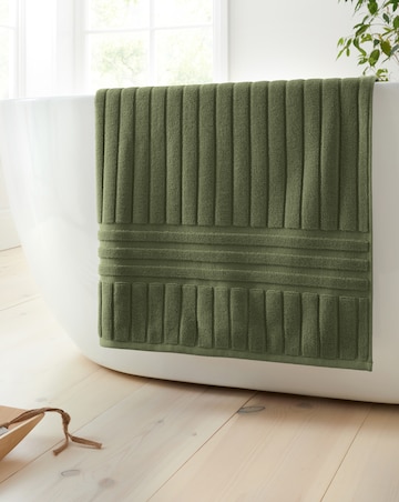 Bianca 100% Cotton Hotel Towel