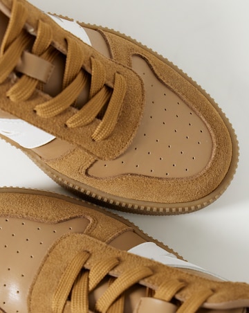 Rumba Leather Retro Lace up Trainer - Wide Fit (E)