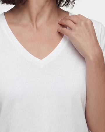 Pure Cotton White Basic V-Neck Short Sleeve T-Shirt