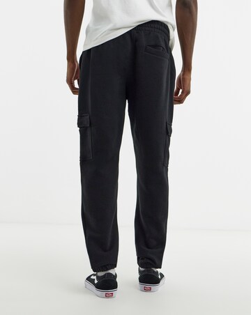 Relaxed Fit Cargo Jogger