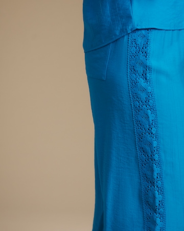Julipa Petite Crochet Trim Trouser