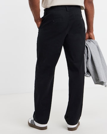 Loose Fit Chino