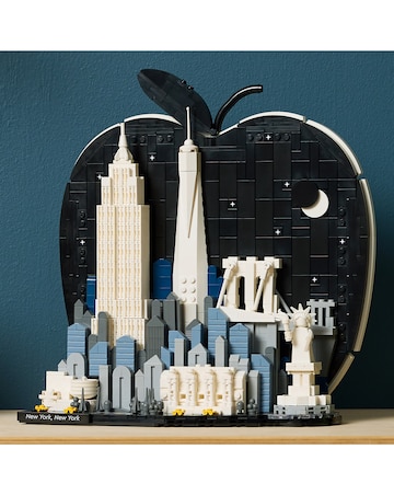 LEGO Architecture New York City The Big Apple 21066