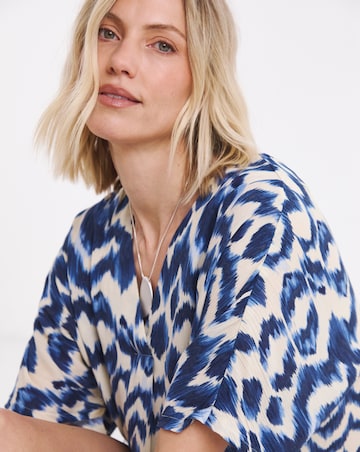 Printed Textured Crinkle Tunic Top