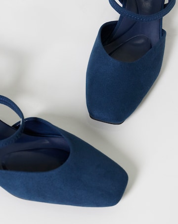 Lita Slingback Block Heel Shoes - Wide Fit (E)
