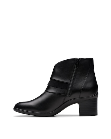 Clarks Leather Shaya Heeled Ankle Boot - Wide Fit (E)