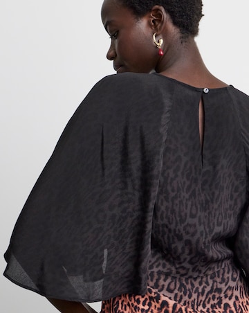 Joanna Hope Leopard Print Blouse