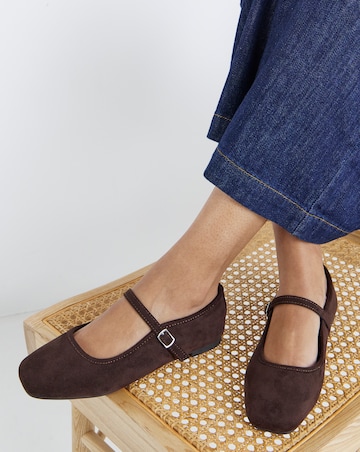 Sophia Mary Jane Flat Shoes - Extra Wide Fit (EEE)