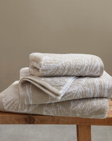 Fusion Matteo Towel