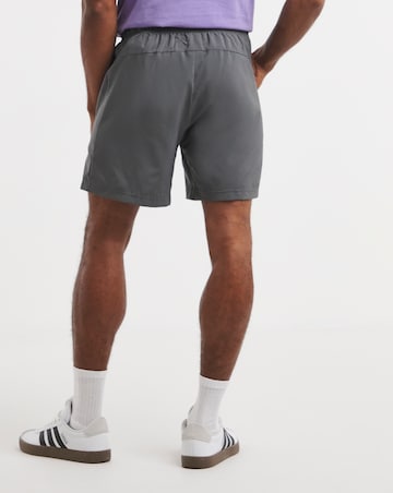 adidas Work Out Essentials Woven 7 inch Shorts