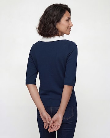 Contrast Collar V Neck Jumper