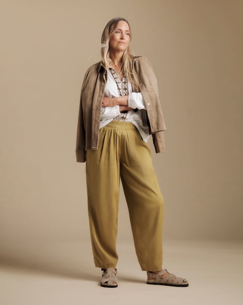 Julipa Linen Tapered Trousers