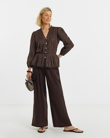 Chocolate Prairie Seam Detail Collarless Blouse