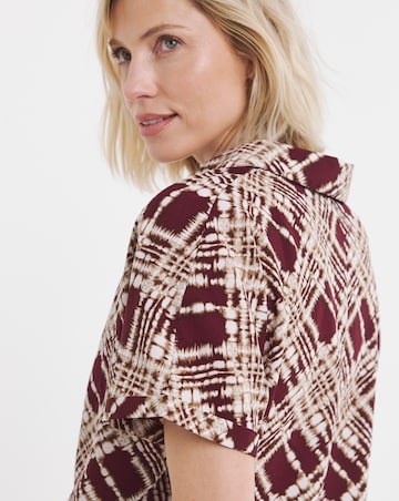Collar Detail Short Sleeve Tunic