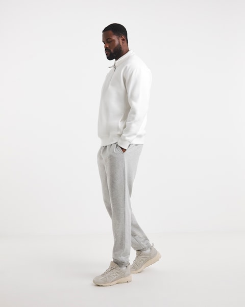 Relaxed Fit Jogger