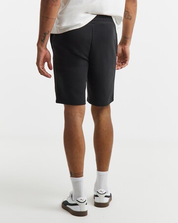 PUMA Essentials No.1 Logo 10" Shorts