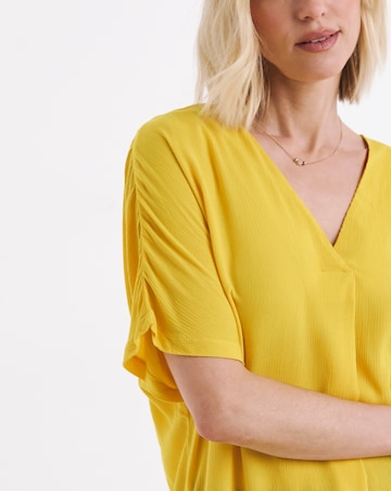 Textured Crinkle Tunic Top