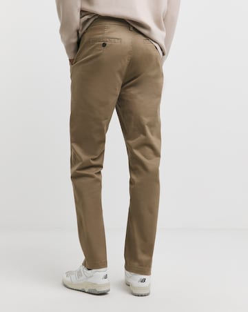 Straight Fit Chino