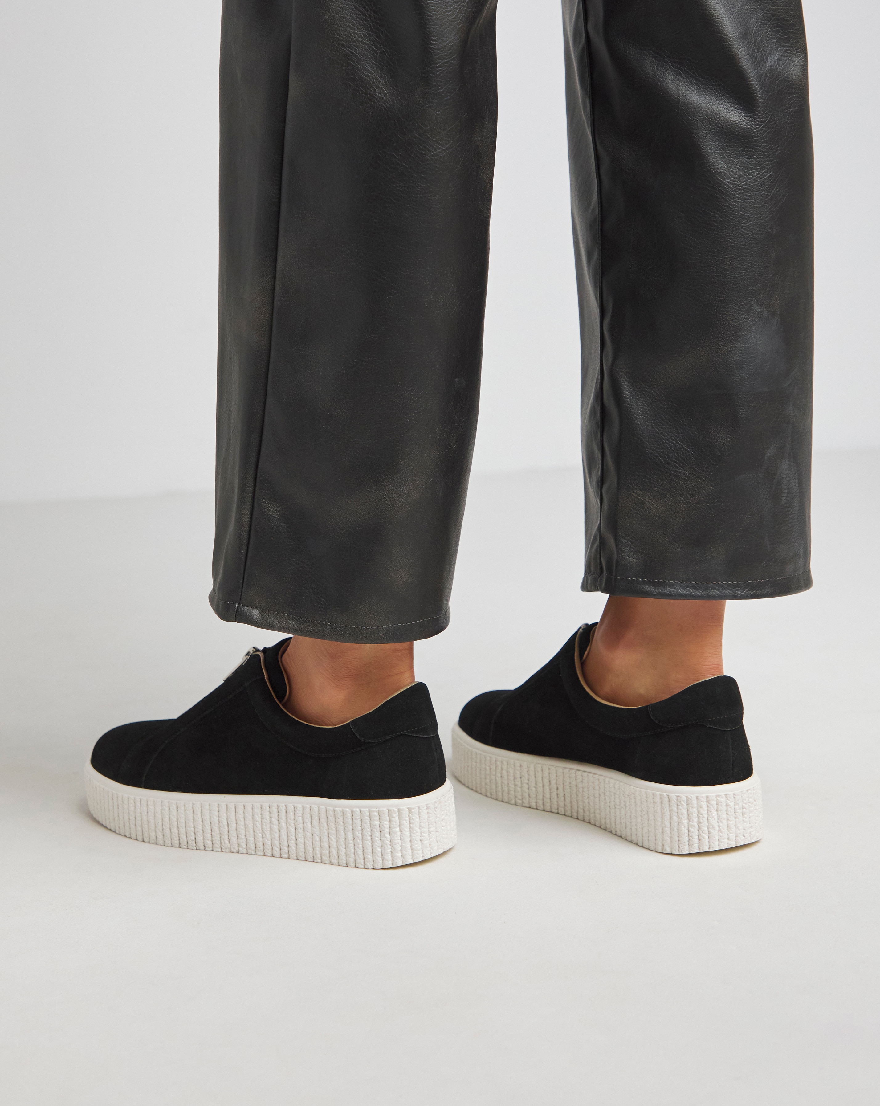 Meridian Zip Up Leather Trainer - Wide Fit (E) | JD Williams