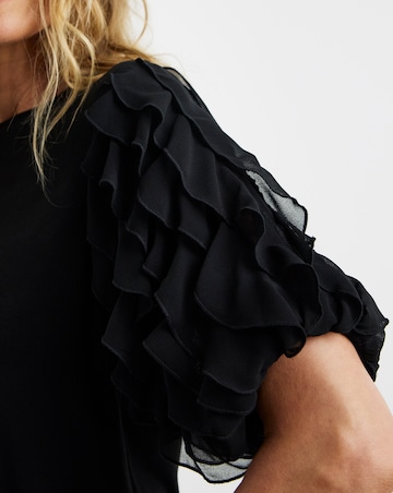 Ruffle Sleeve Puff Top