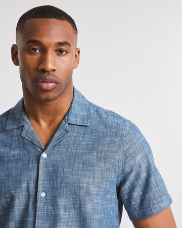 Short Sleeve Chambray Collar Shirt