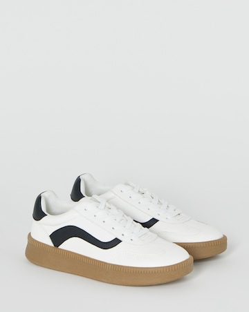 Courage Chunky Retro Trainer - Wide Fit (E)