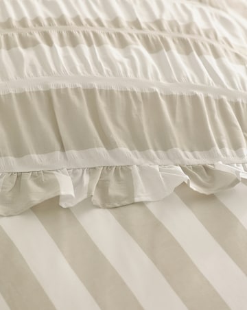 Catherine Lansfield Seersucker Frill Stripe Duvet Cover Set