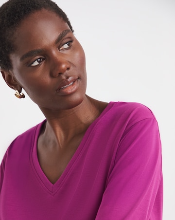 V-Neck Split Hem Slouch T-Shirt