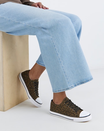 Angel Low Cut Canvas Trainers - Extra Wide Fit (EEE)