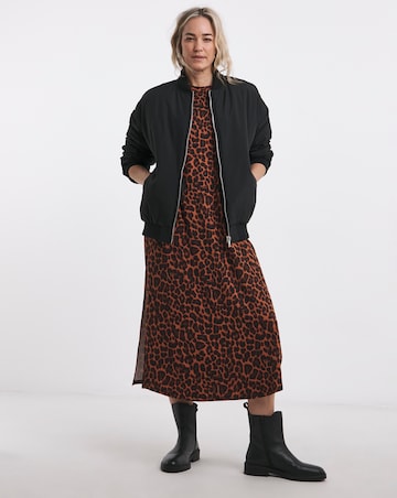 Soft Touch Half Sleeve Midi T-Shirt Dress