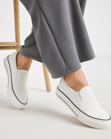 Cali Slip On Canvas Trainer - Extra Wide Fit (EEE)